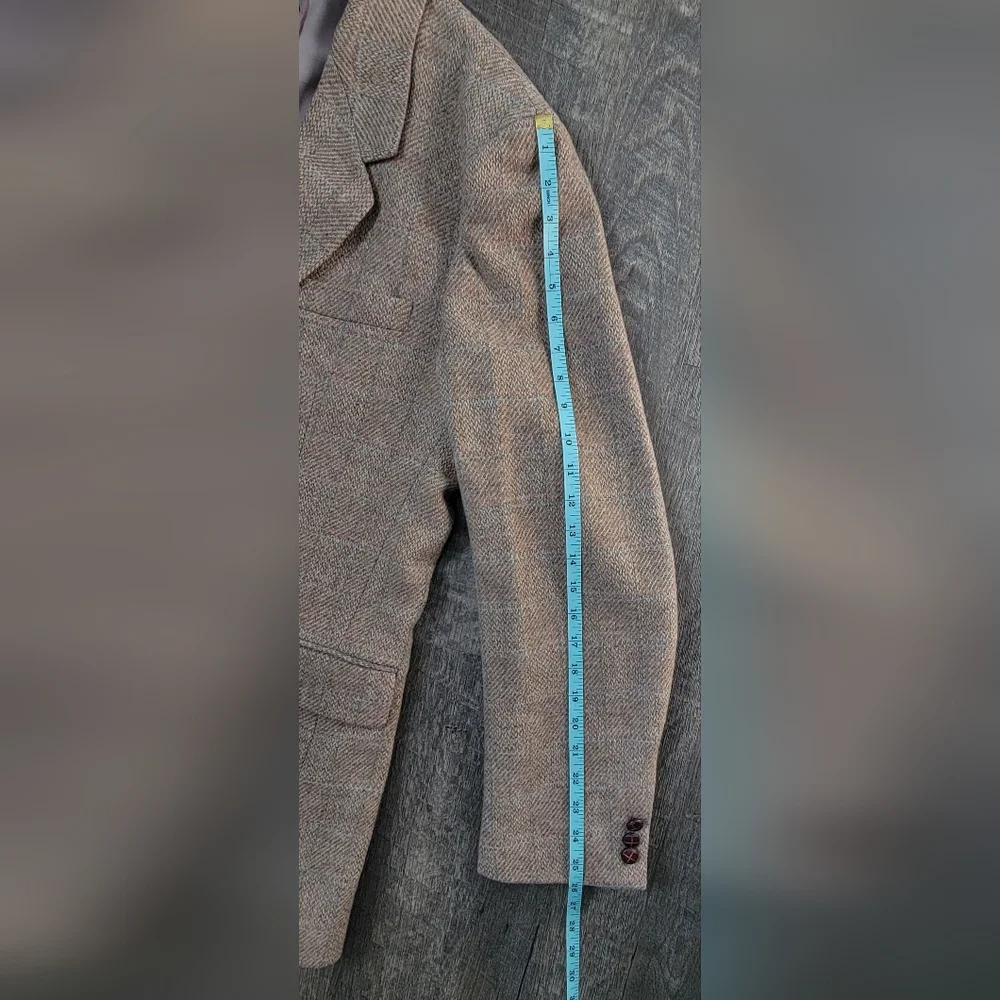 Vintage 80's Jordache Blazer Men's 44L Tan Faded Plaid 100% Wool Sport Coat
